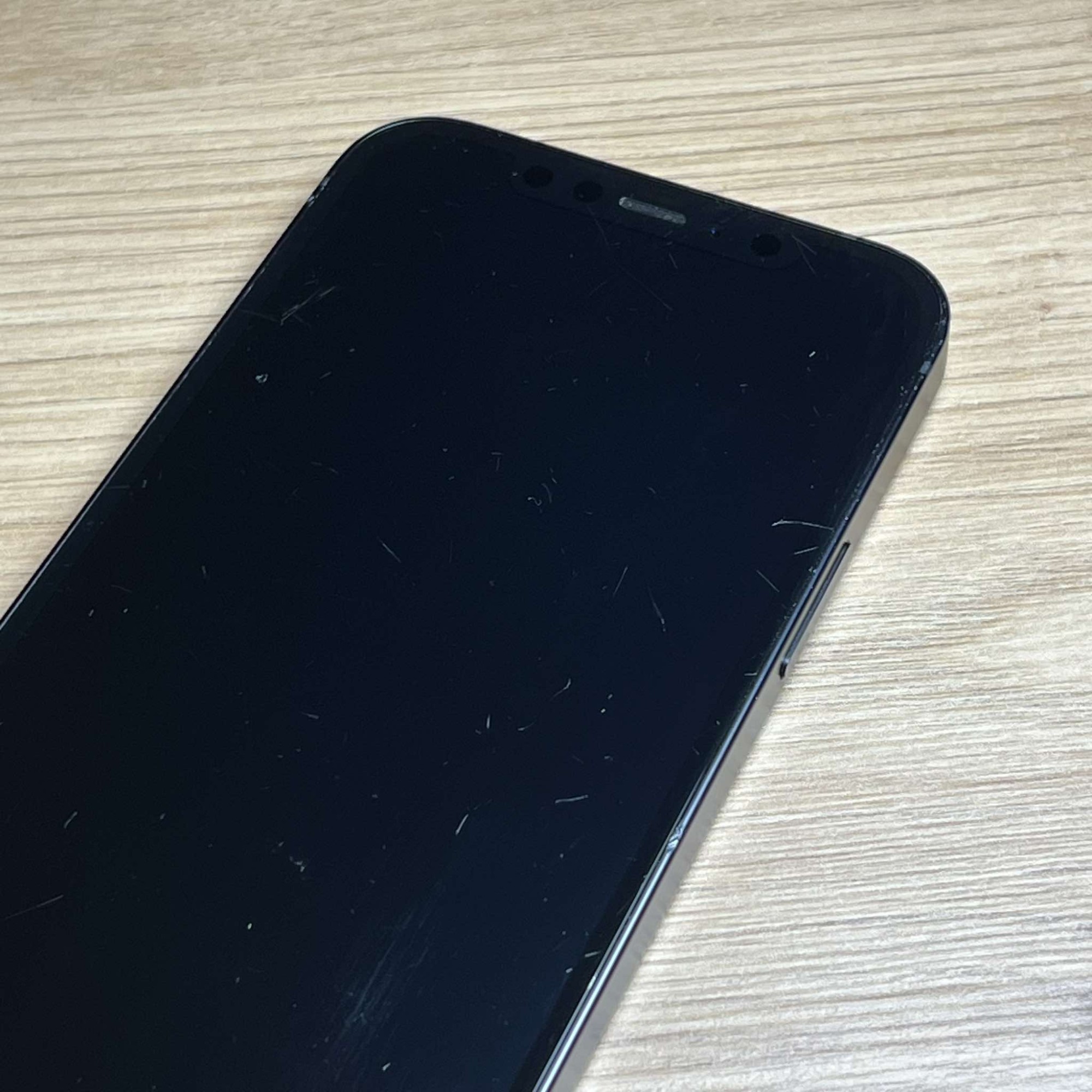 iPhone 12 - 128GB