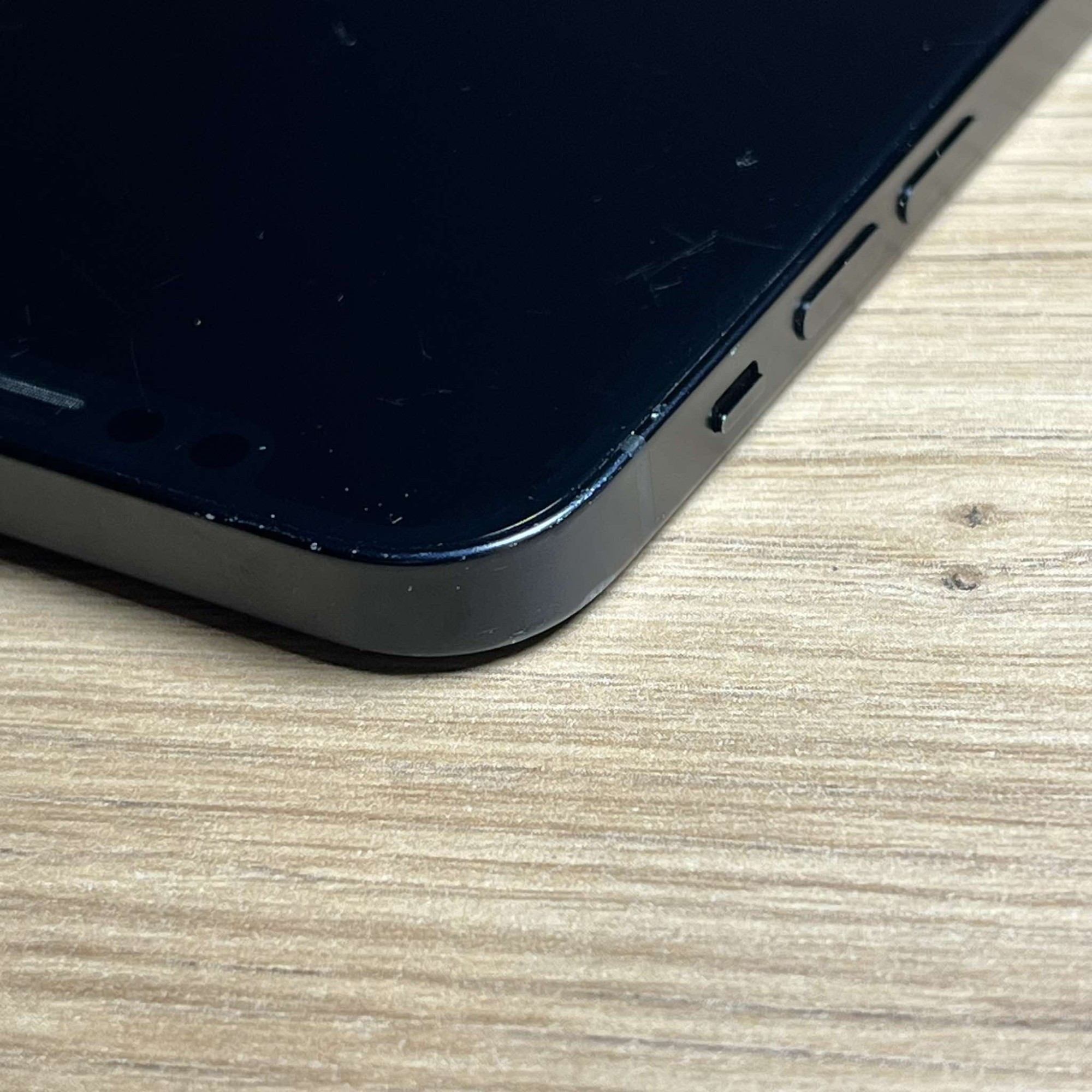 iPhone 12 - 128GB