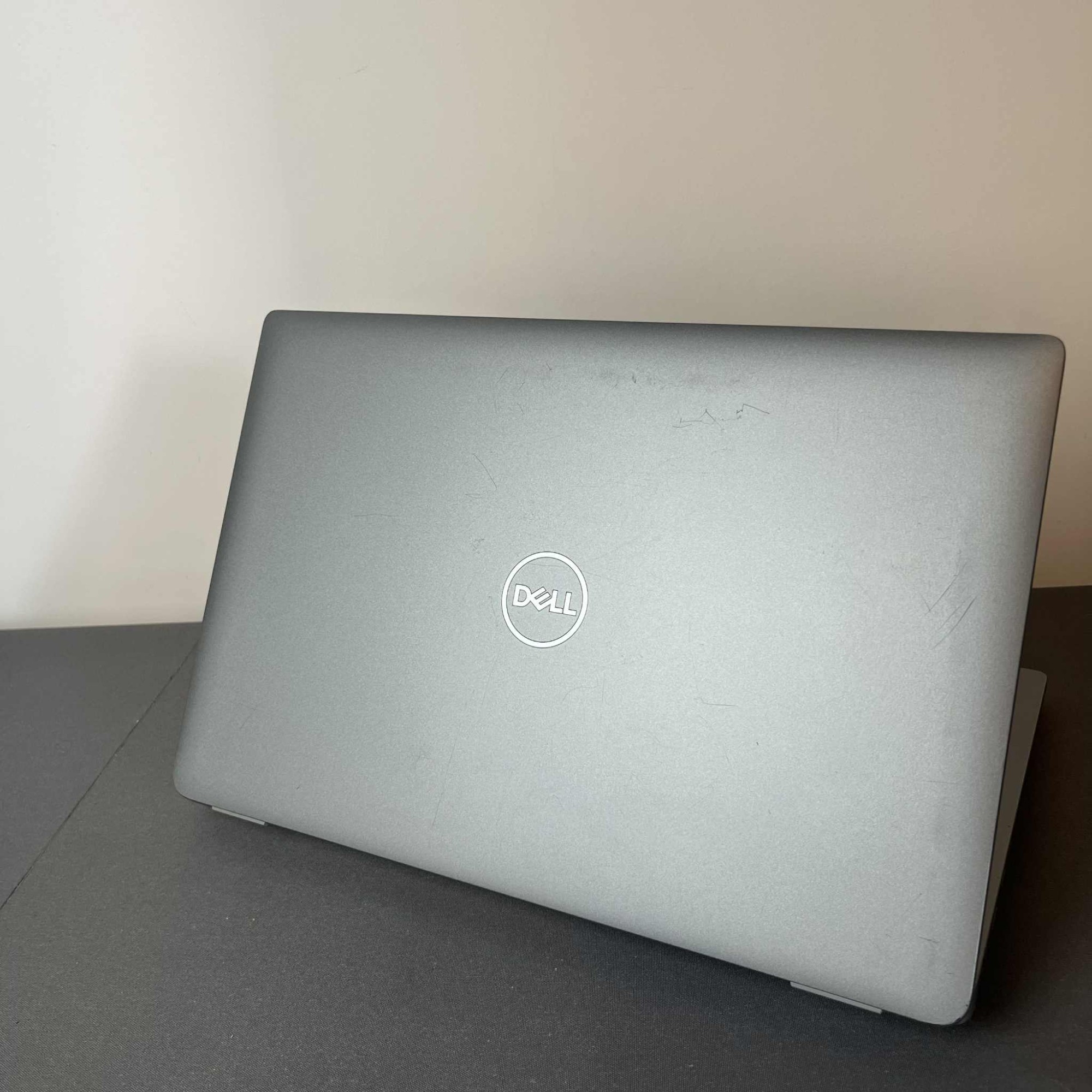 Dell Latitude 5440 Dell Latitude 5440