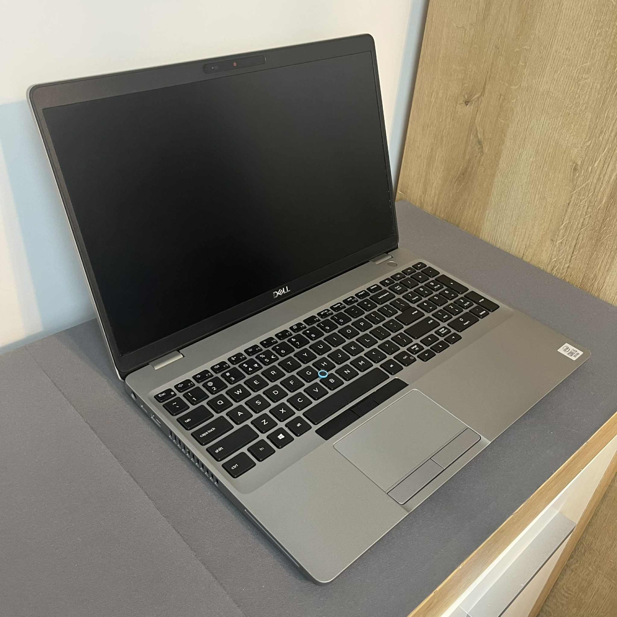 Dell Latitude 5510 Dell Latitude 5510