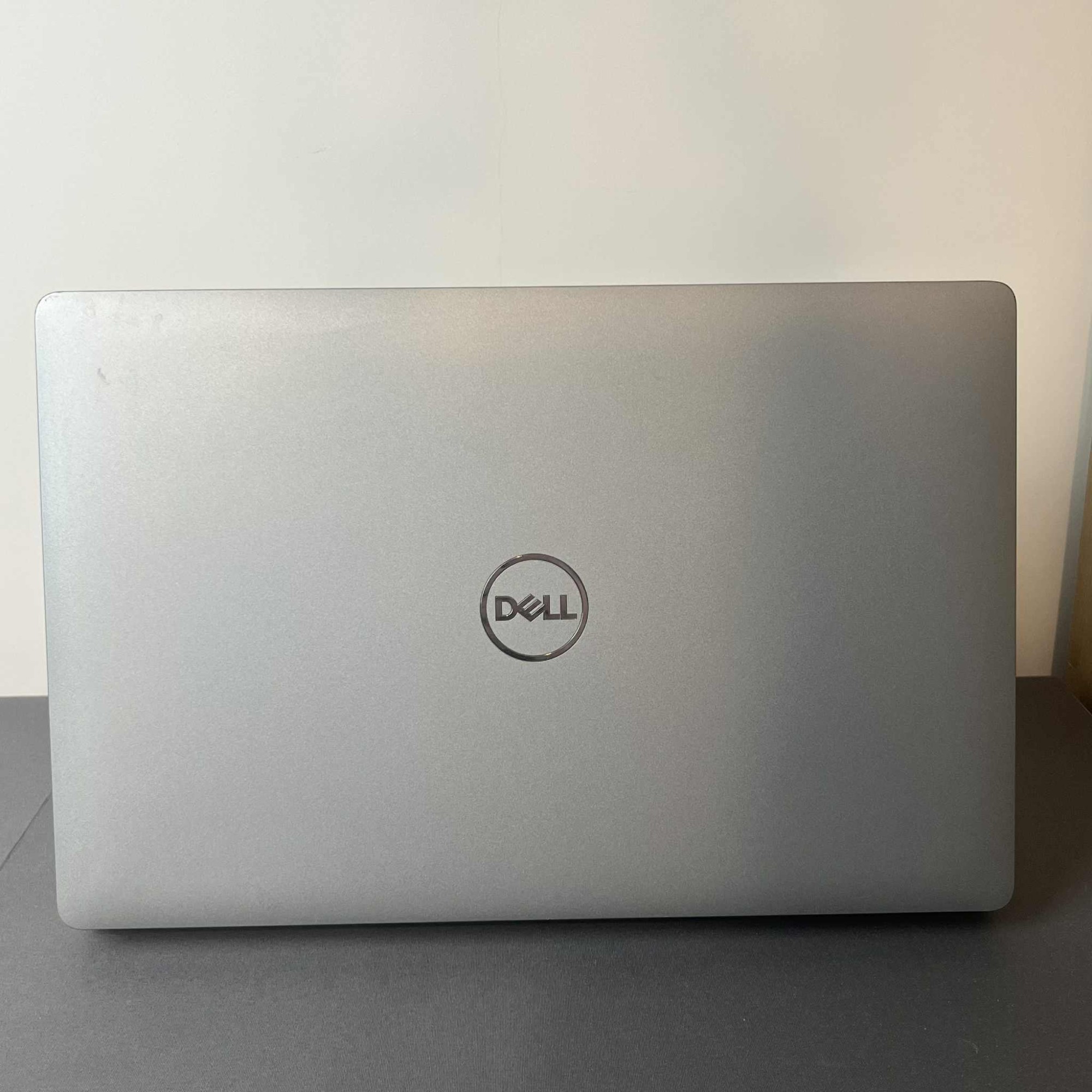 Dell Latitude 5510 Dell Latitude 5510