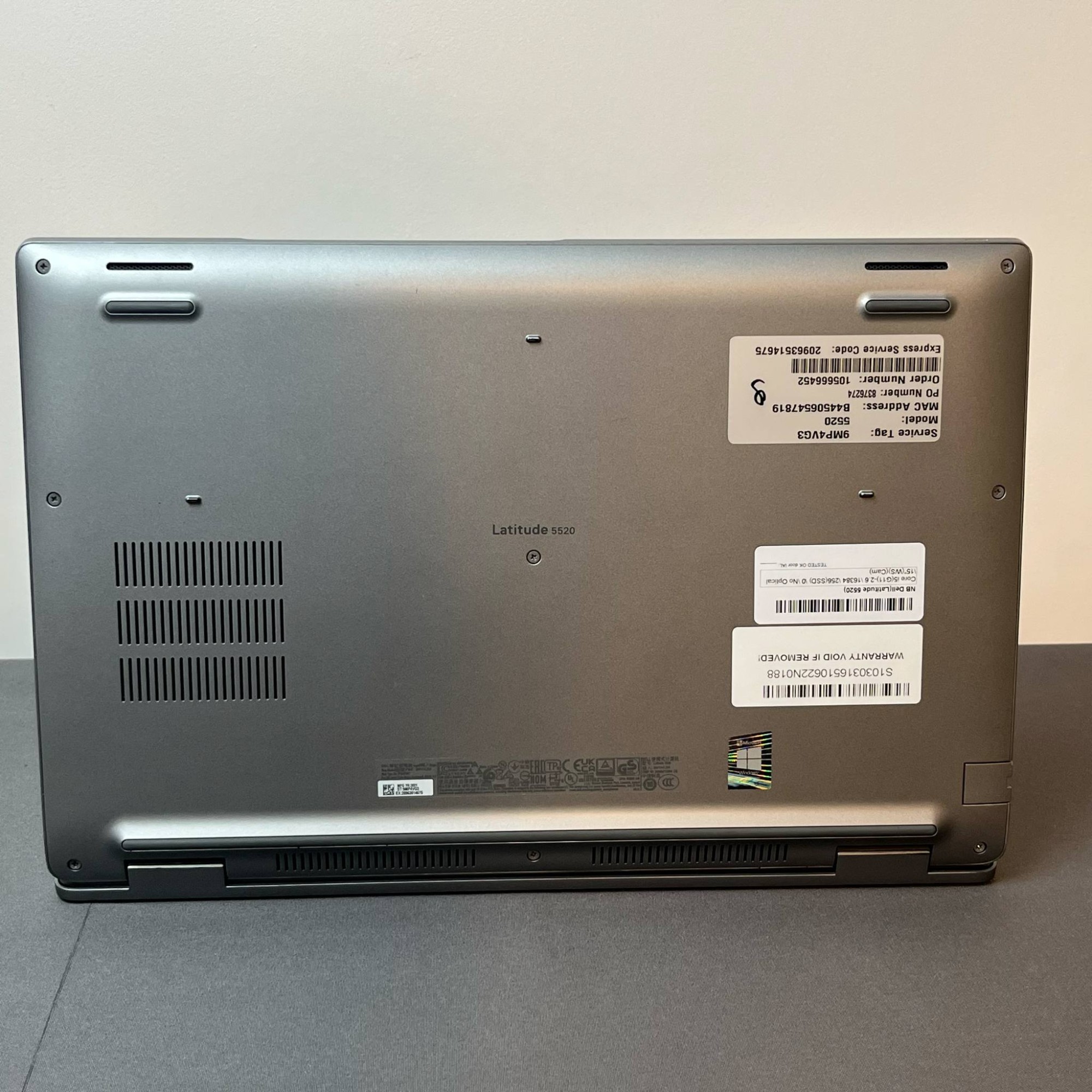 Dell Latitude 5520 Dell Latitude 5520