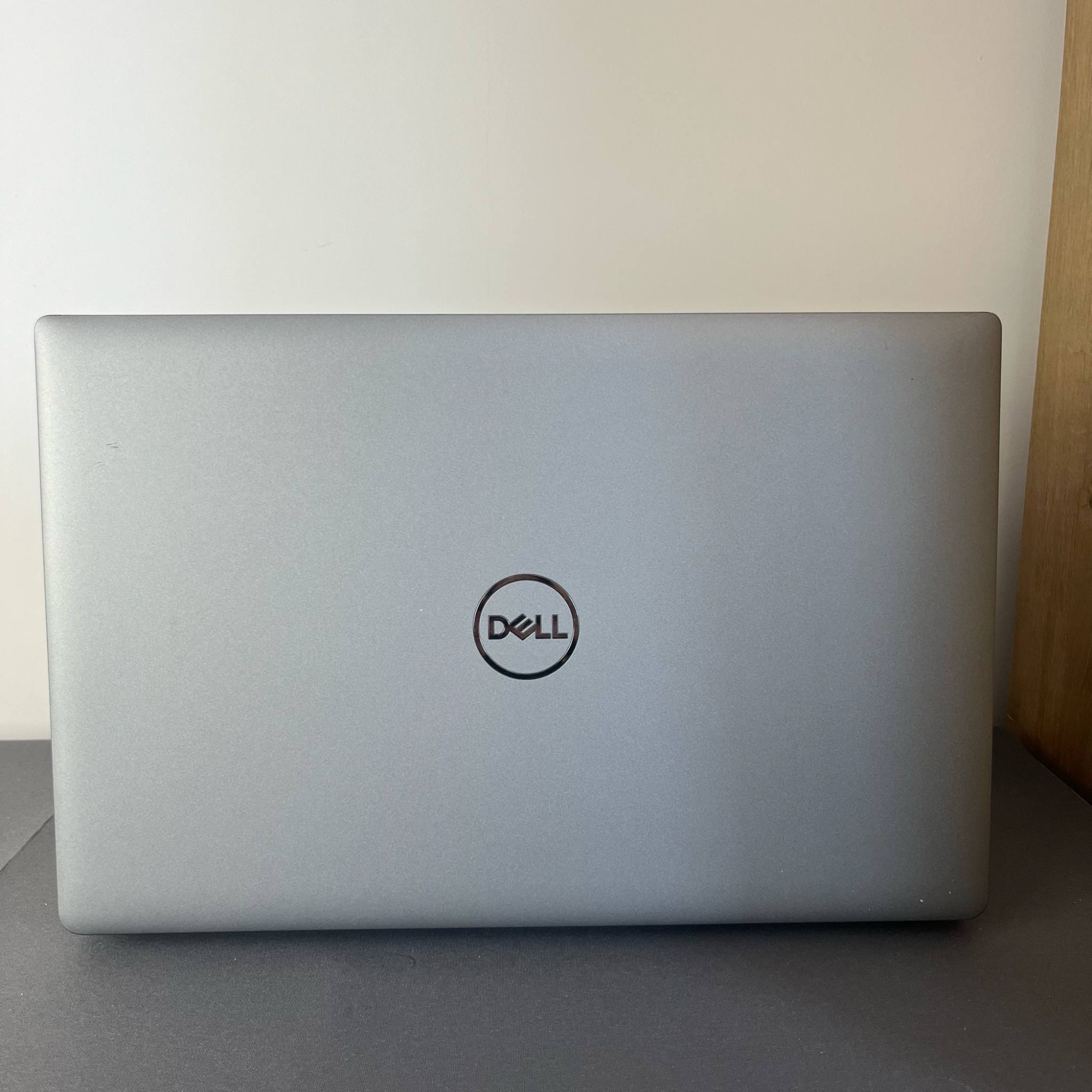 Dell Latitude 5520 Dell Latitude 5520