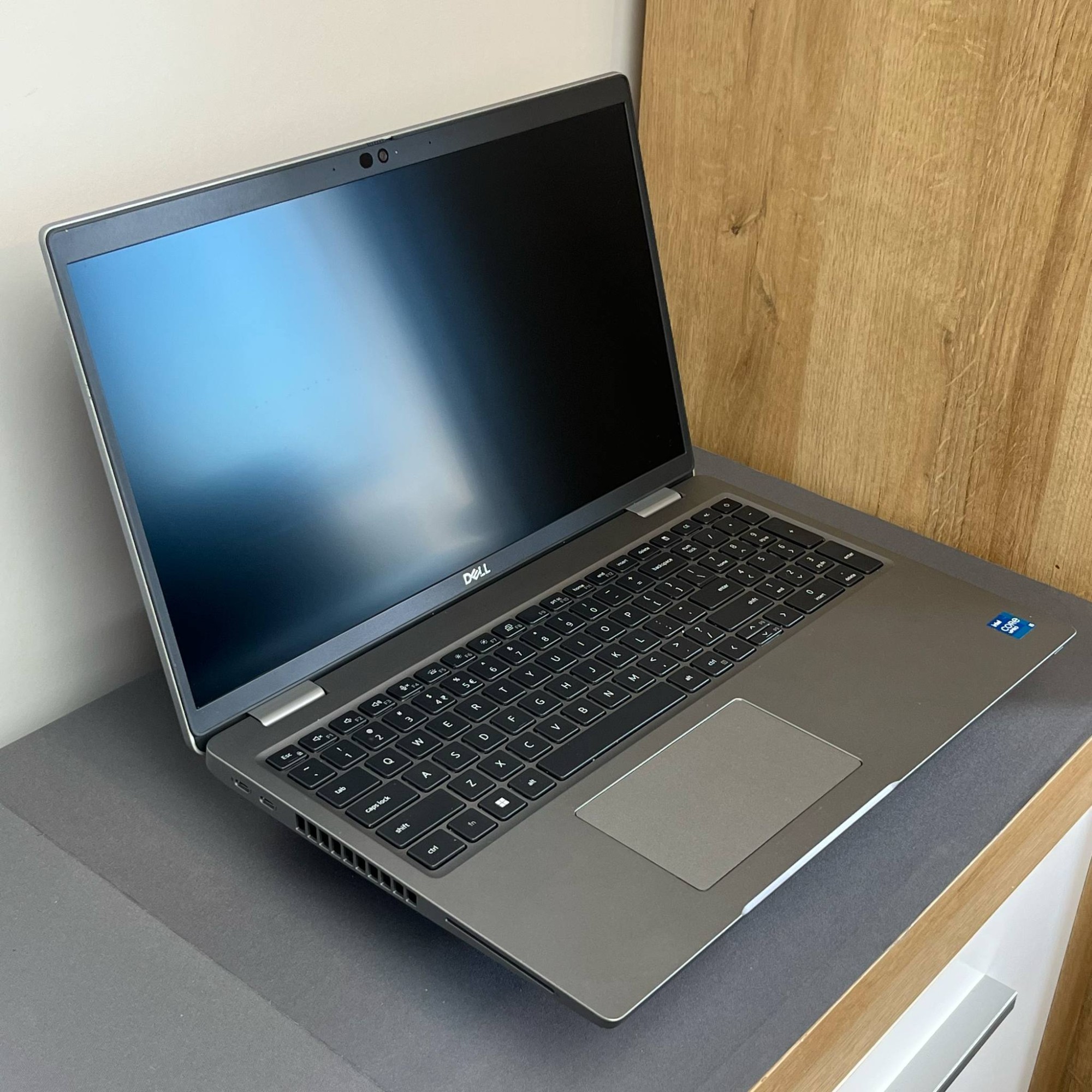 Dell Latitude 5520 Dell Latitude 5520