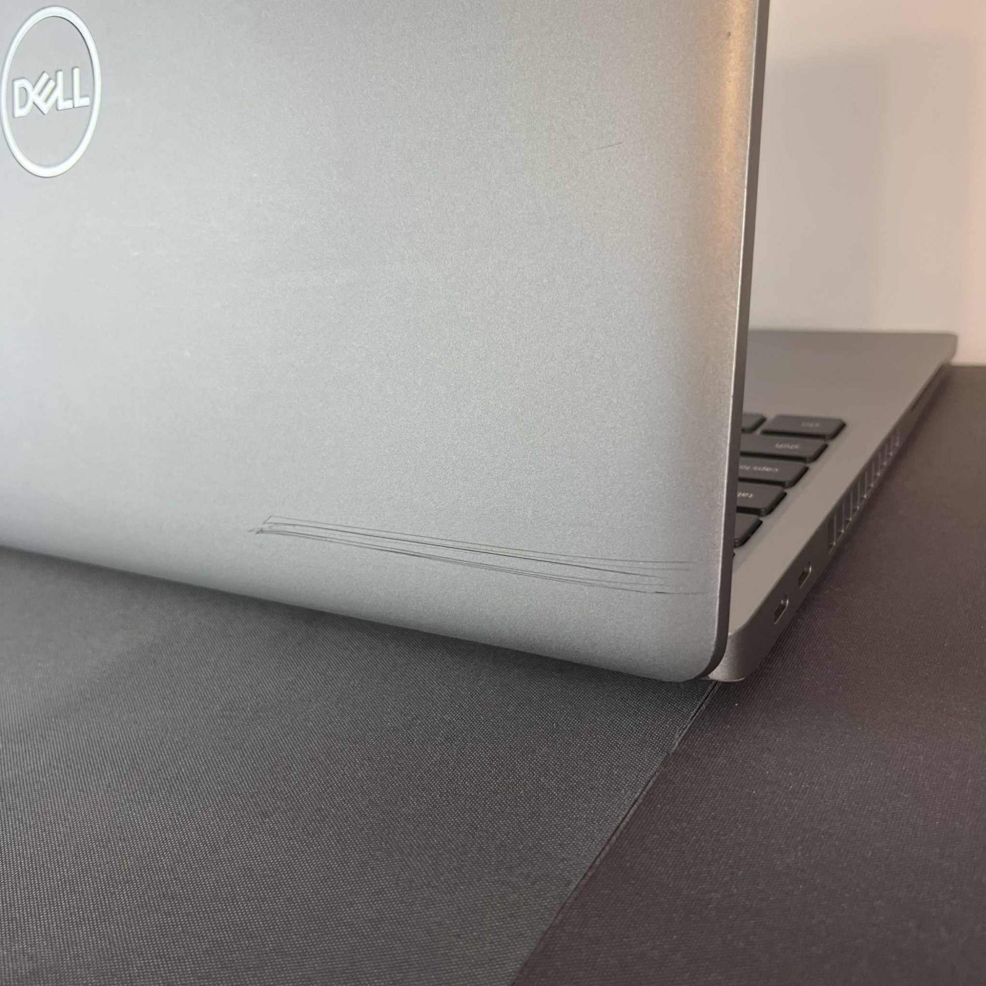 Dell Latitude 5520 Dell Latitude 5520