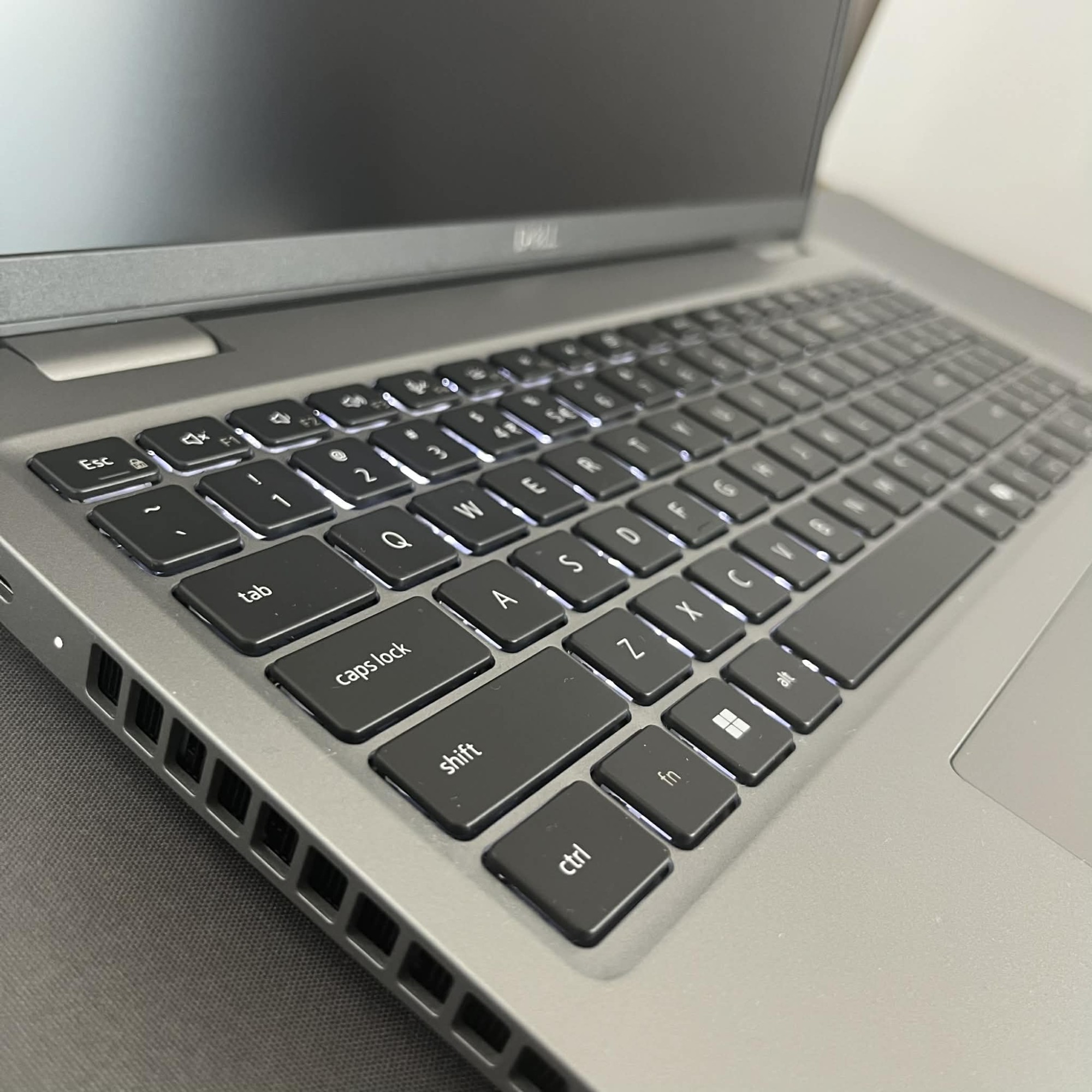 Dell Latitude 5550