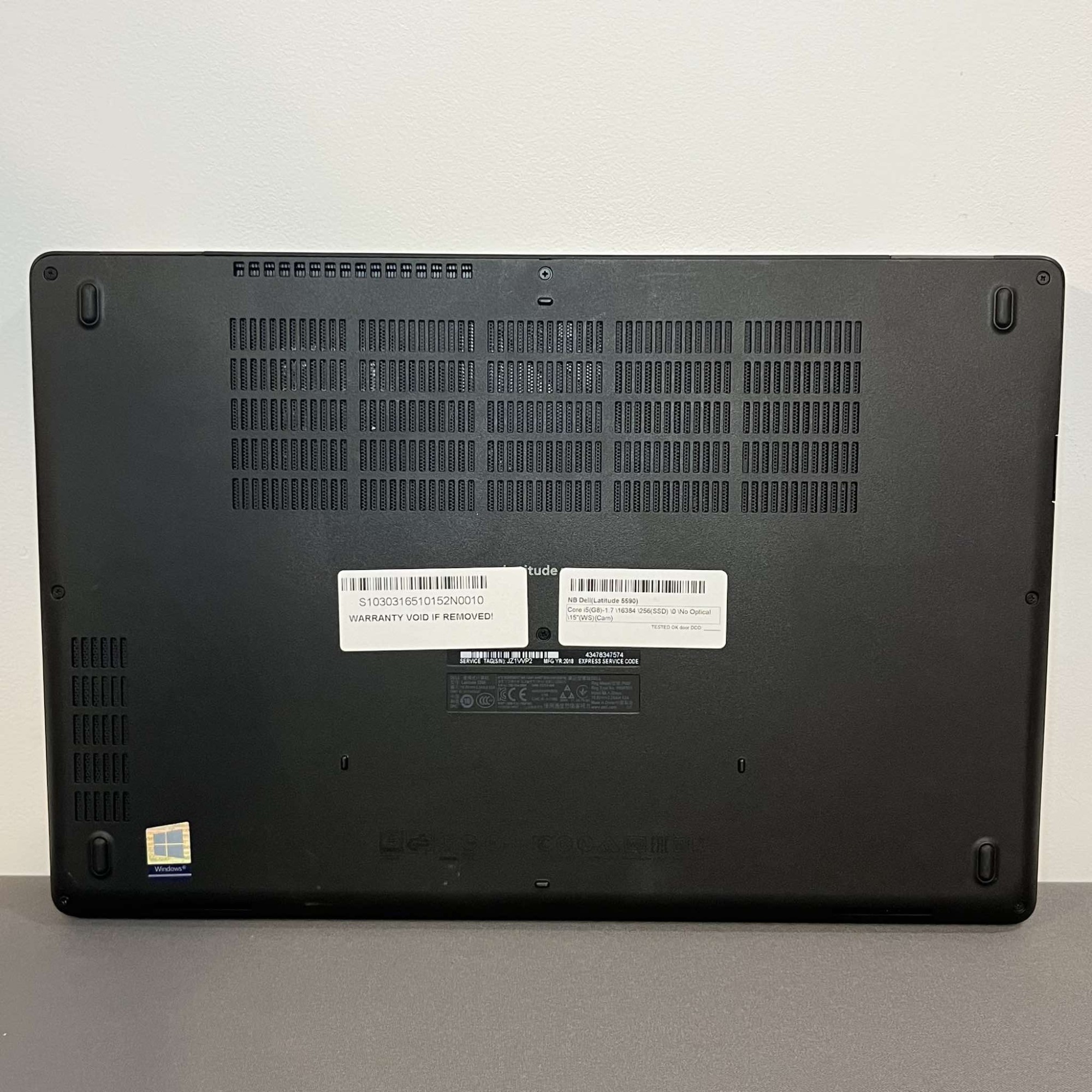 Dell Latitude 5590 Dell Latitude 5590