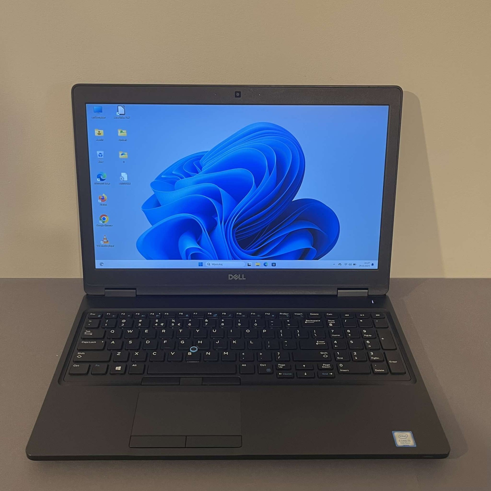Dell Latitude 5590 Dell Latitude 5590