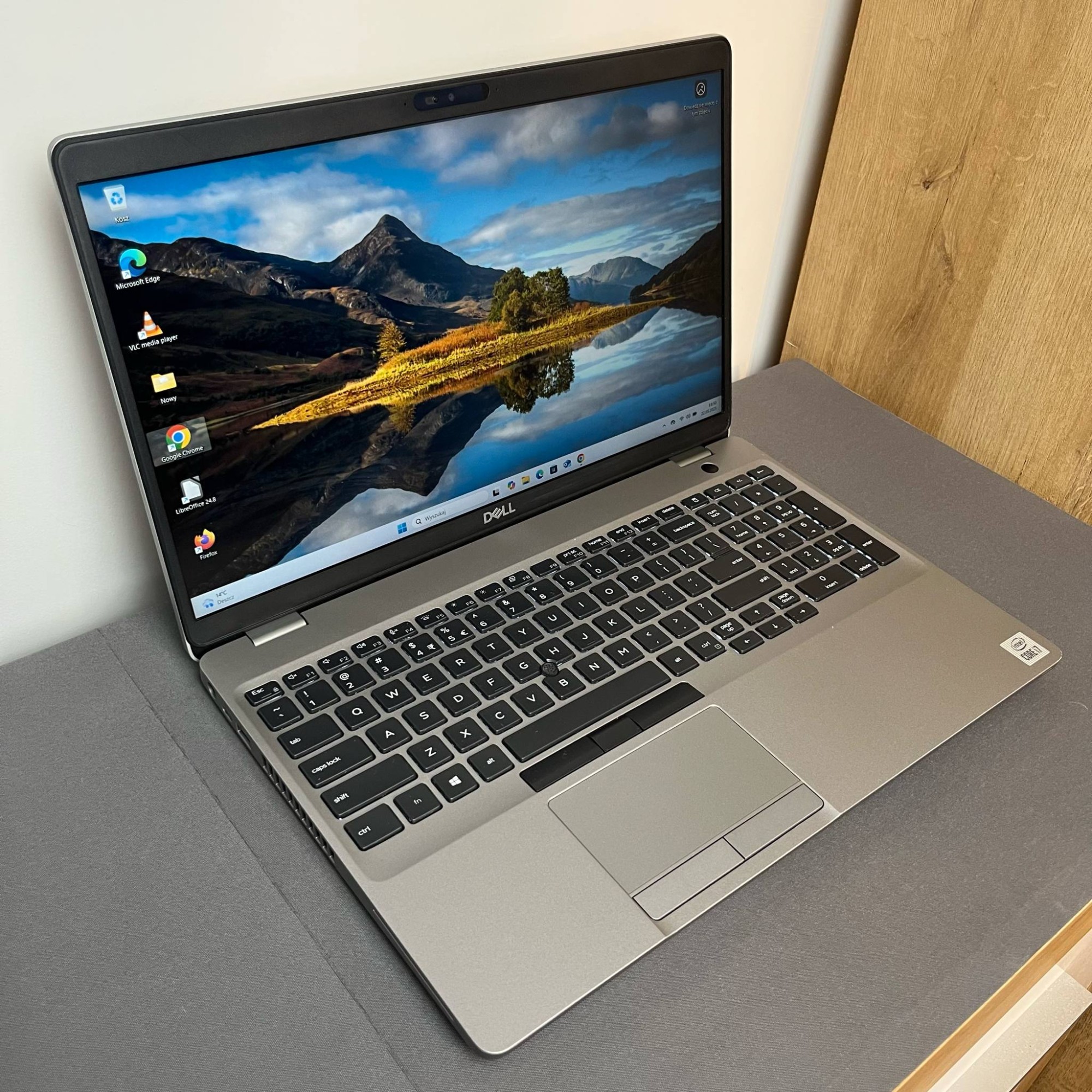 Dell Precision 3551 Dell Precision 3551