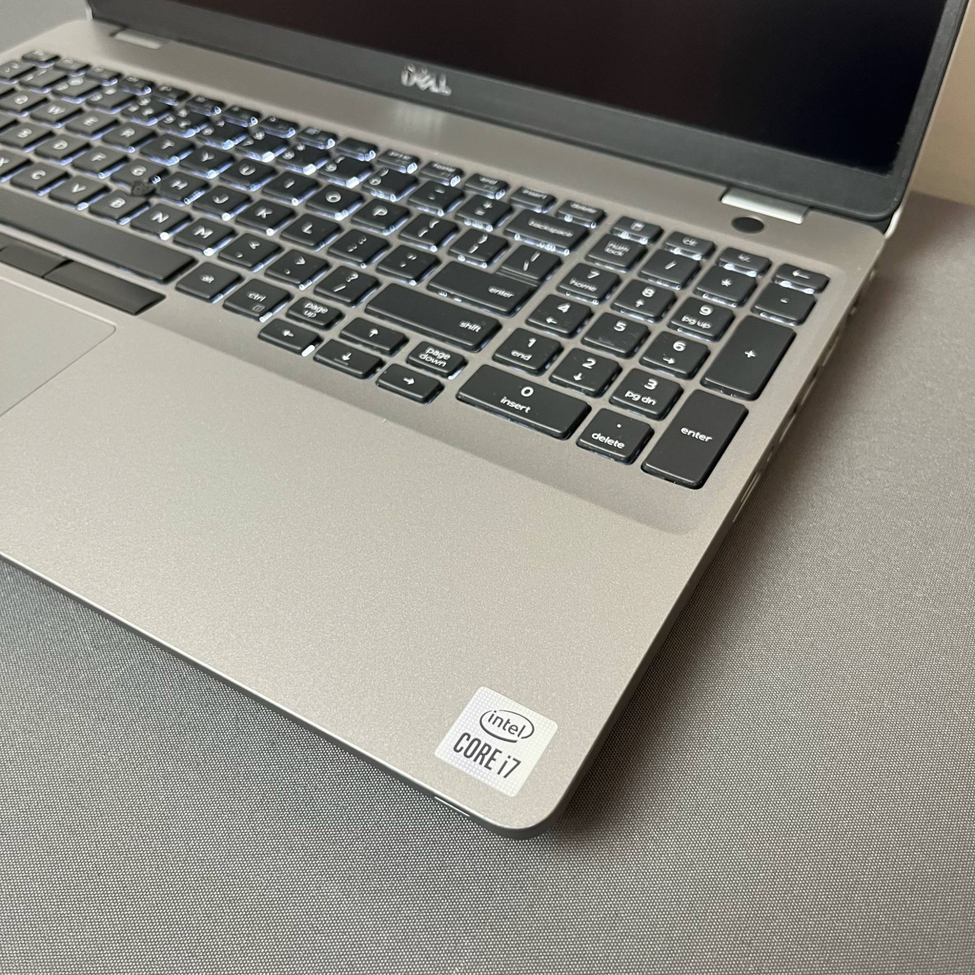 Dell Precision 3551 Dell Precision 3551