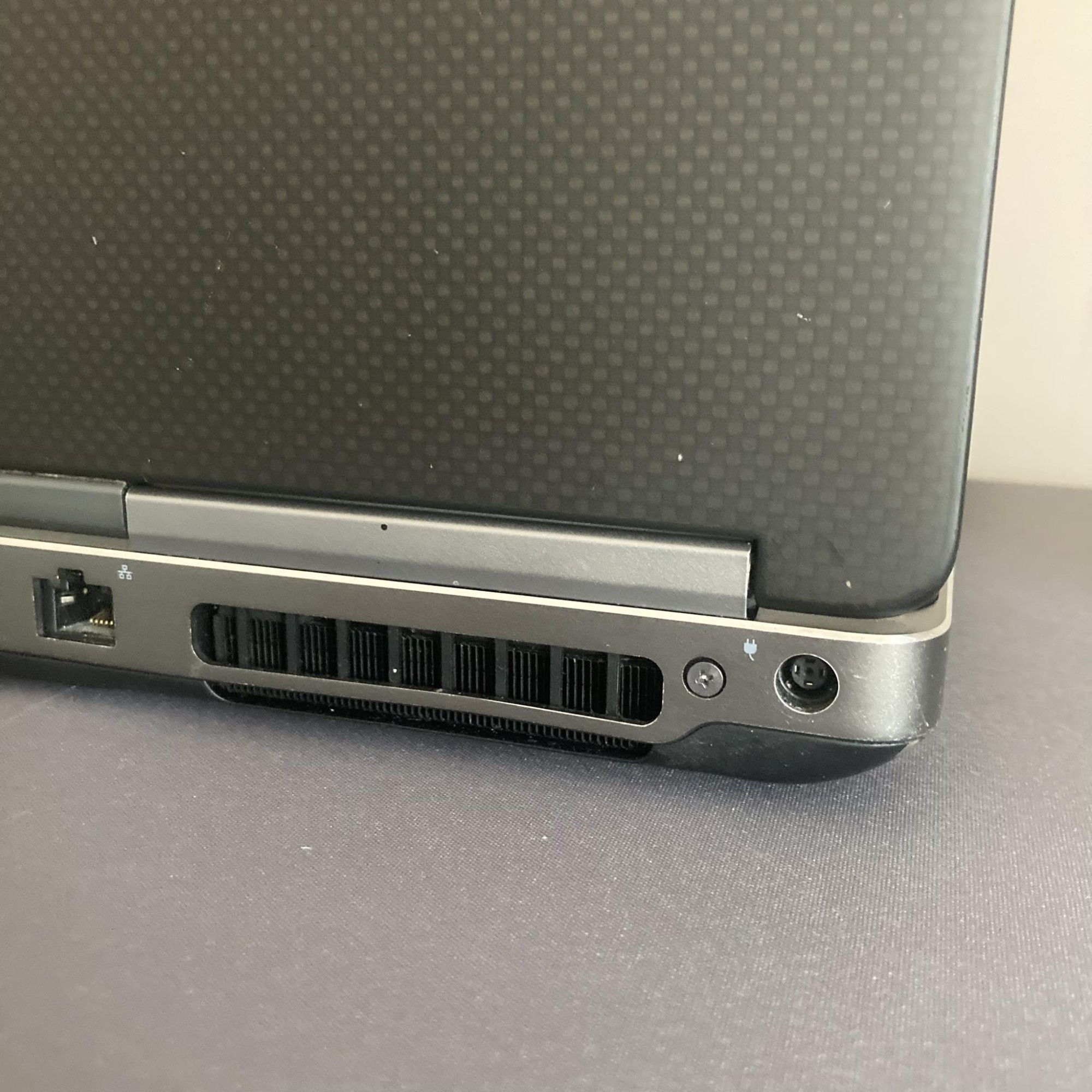 Dell Precision 7720 Dell Precision 7720