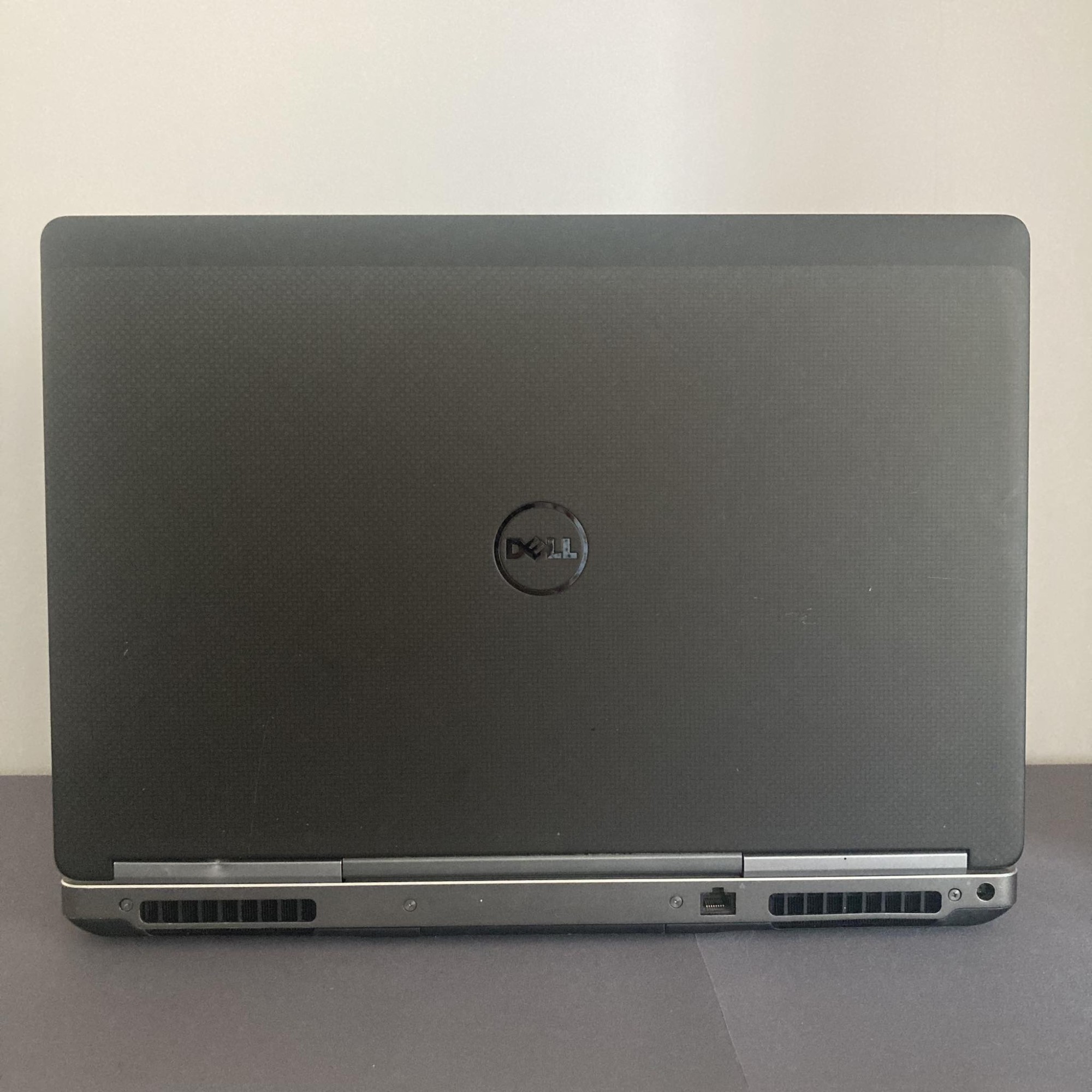 Dell Precision 7720 Dell Precision 7720