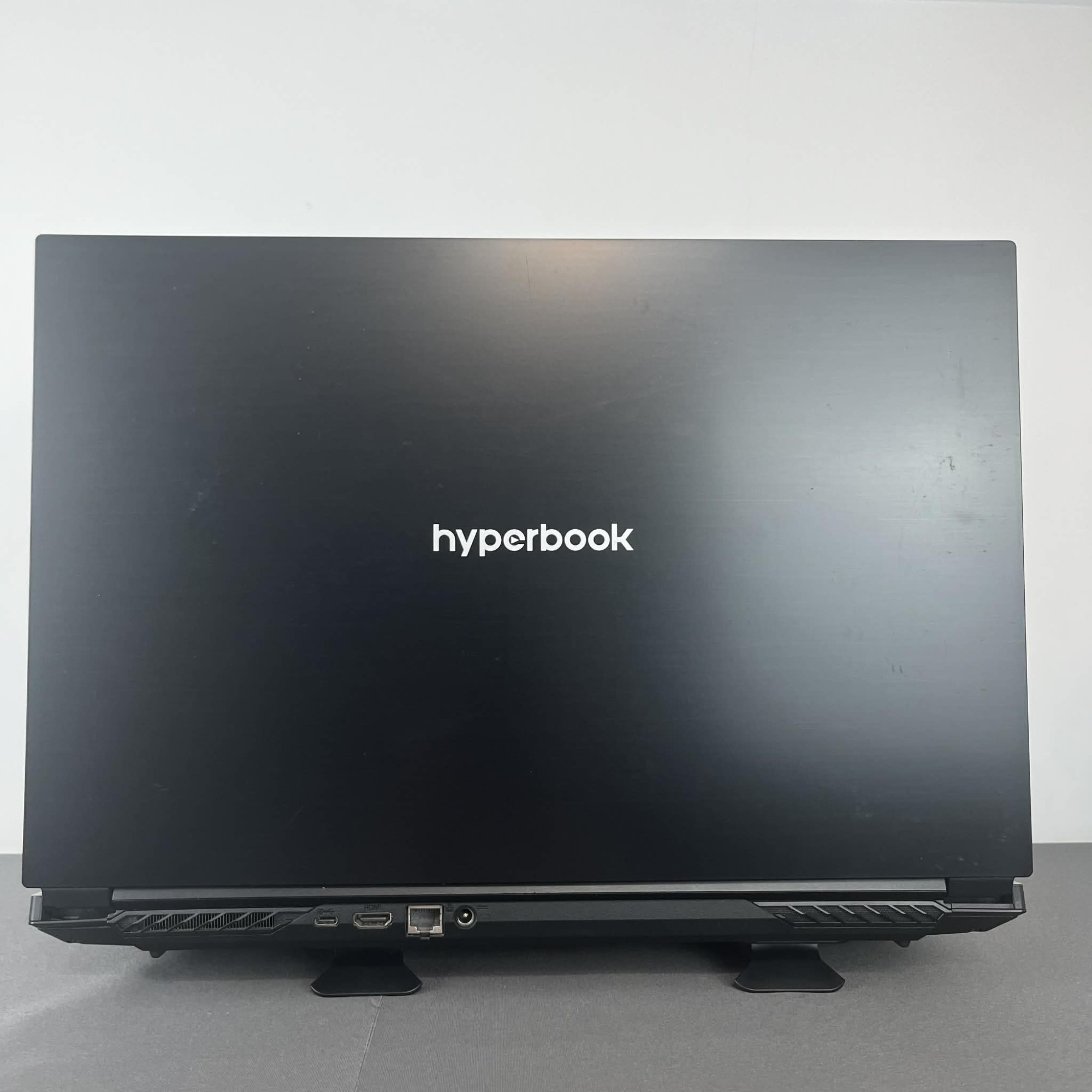 Hyperbook NH7