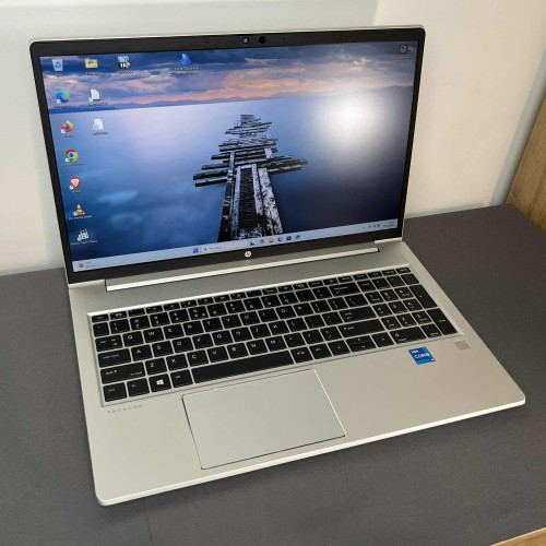 HP Probook 450 G8