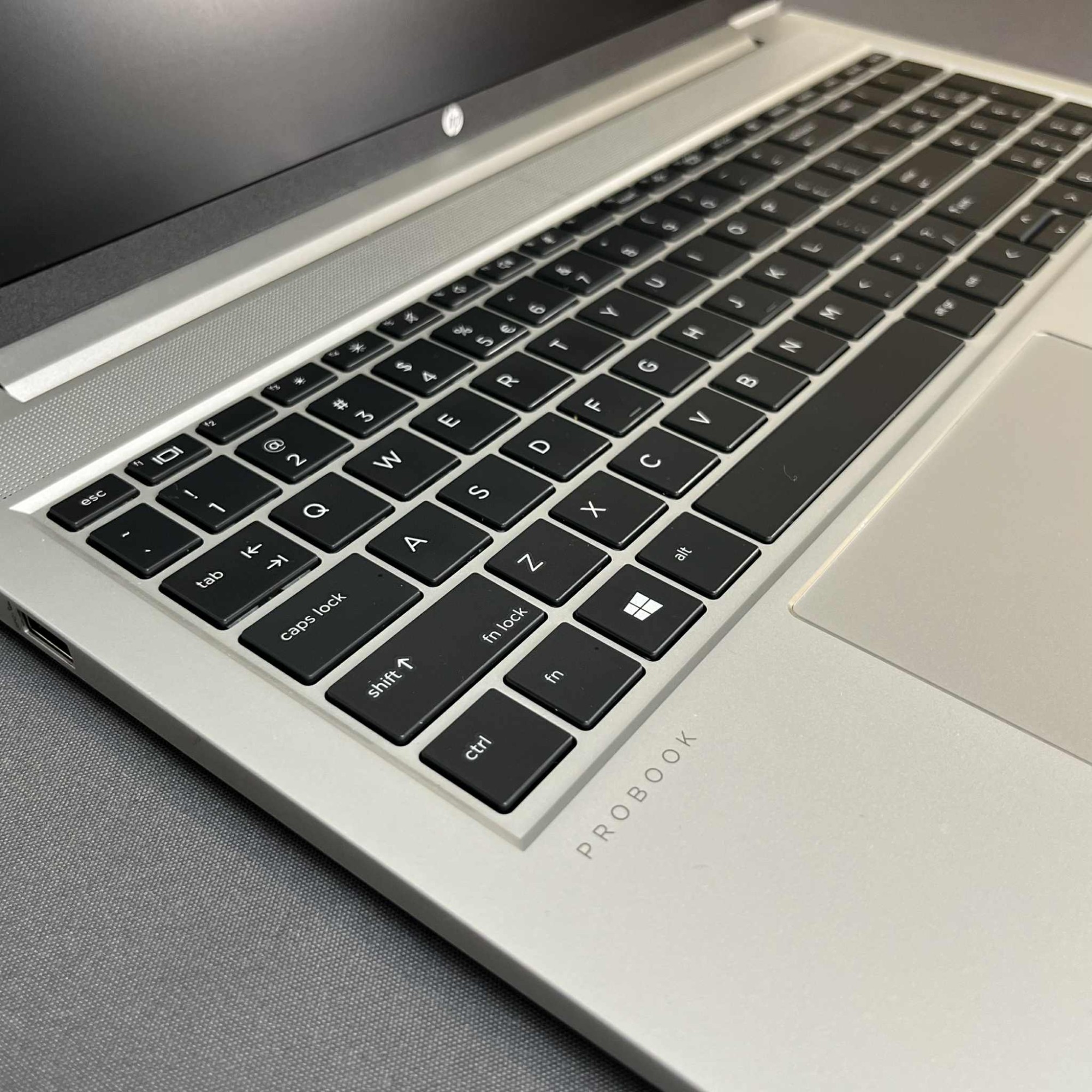 HP Probook 450 G8