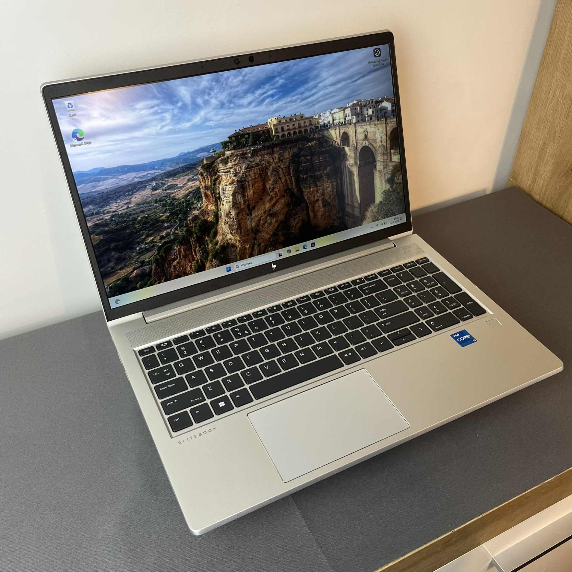 HP Elitebook 650 G10