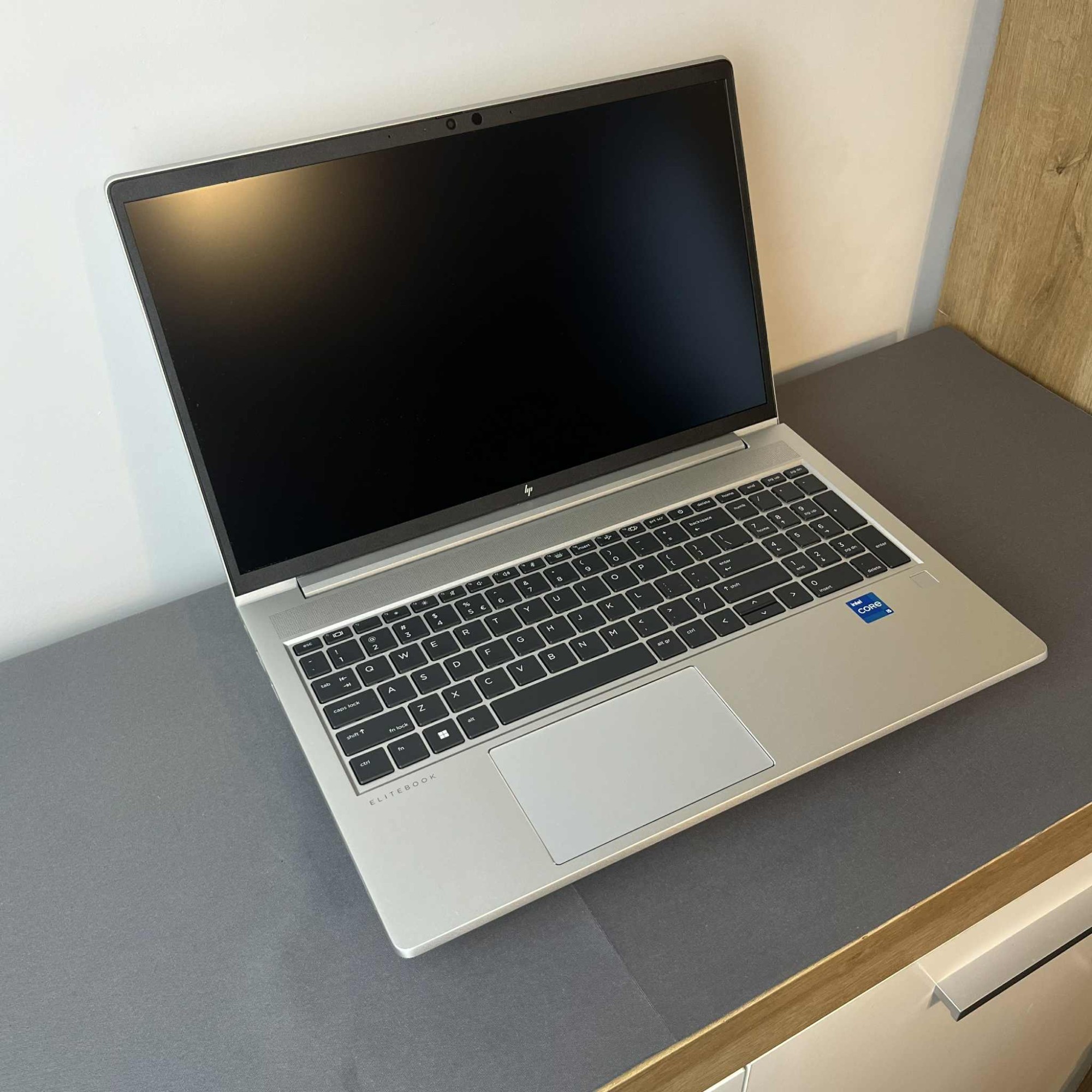 HP Elitebook 650 G10