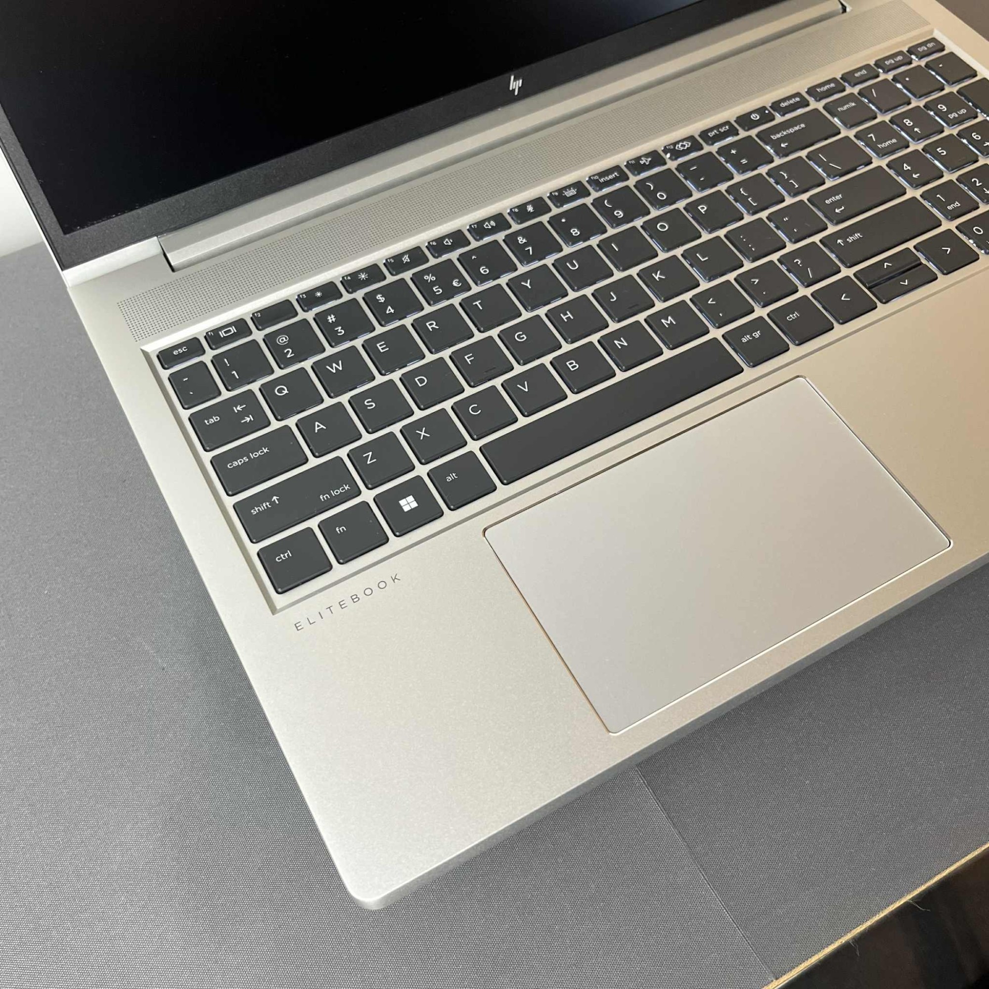 HP Elitebook 650 G10