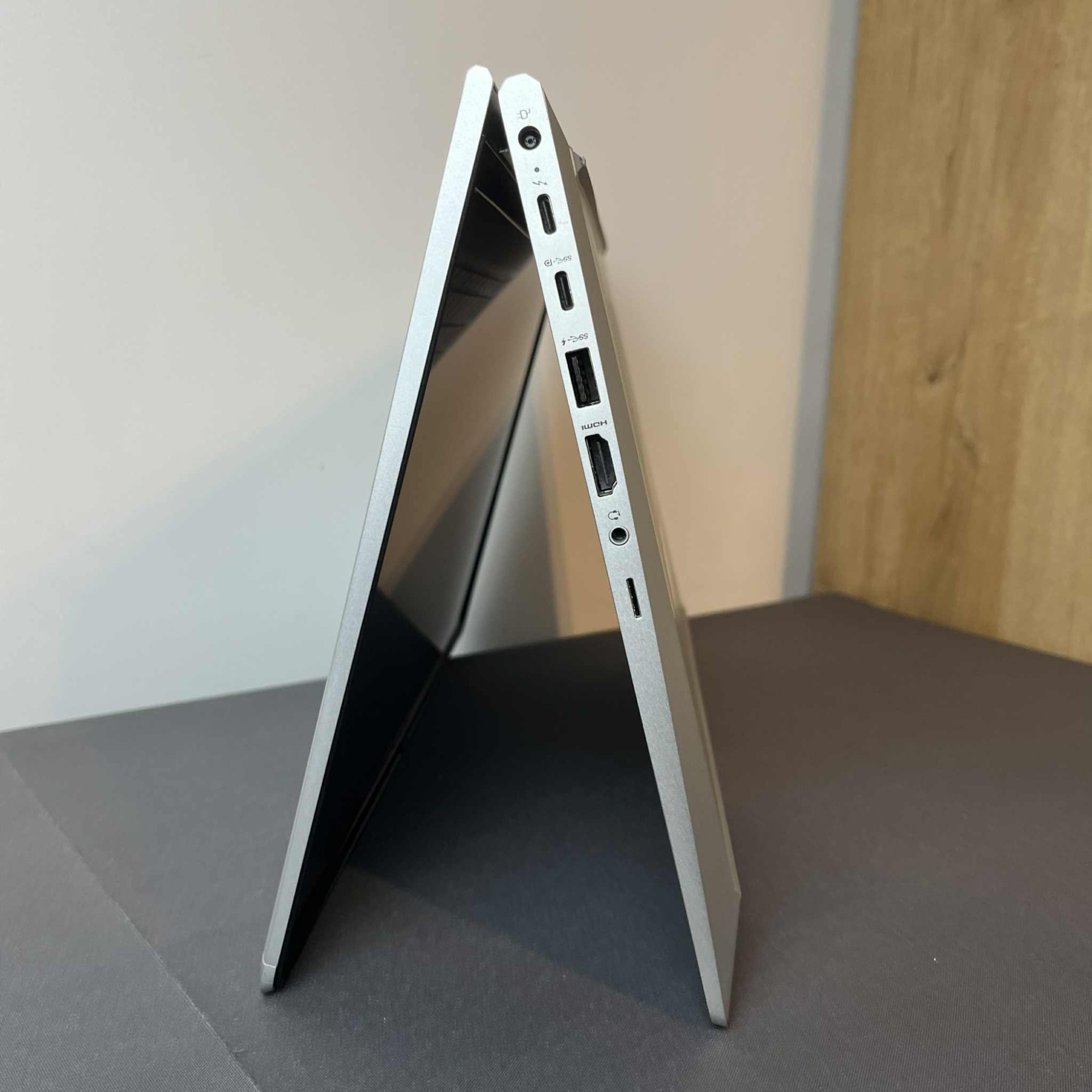 HP Elitebook 650 G10