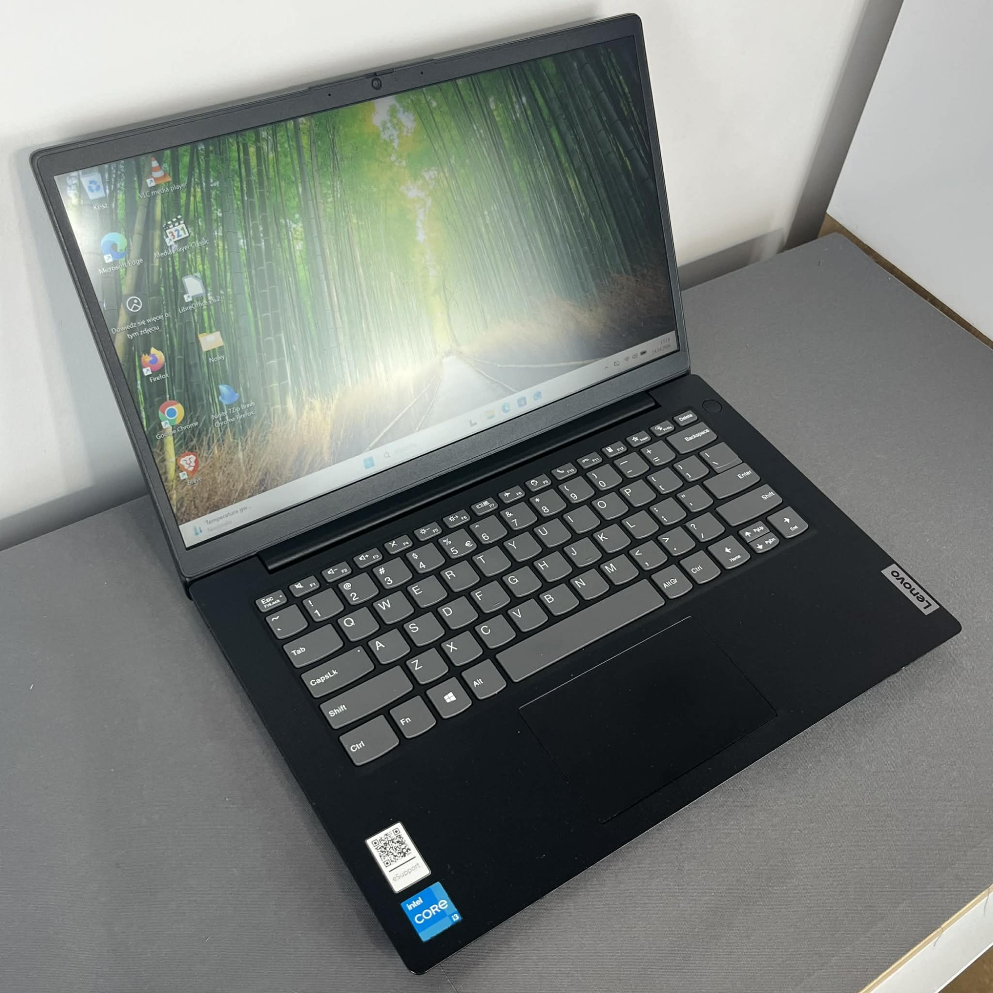 Lenovo V14 G2 ITL