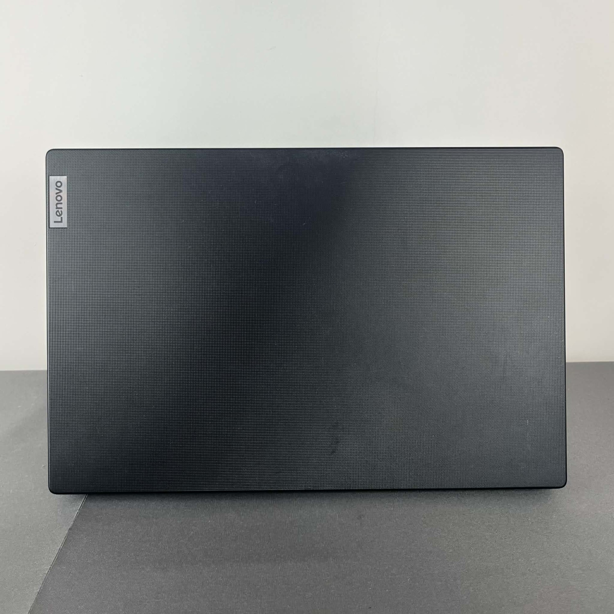 Lenovo V14 G3 IAP