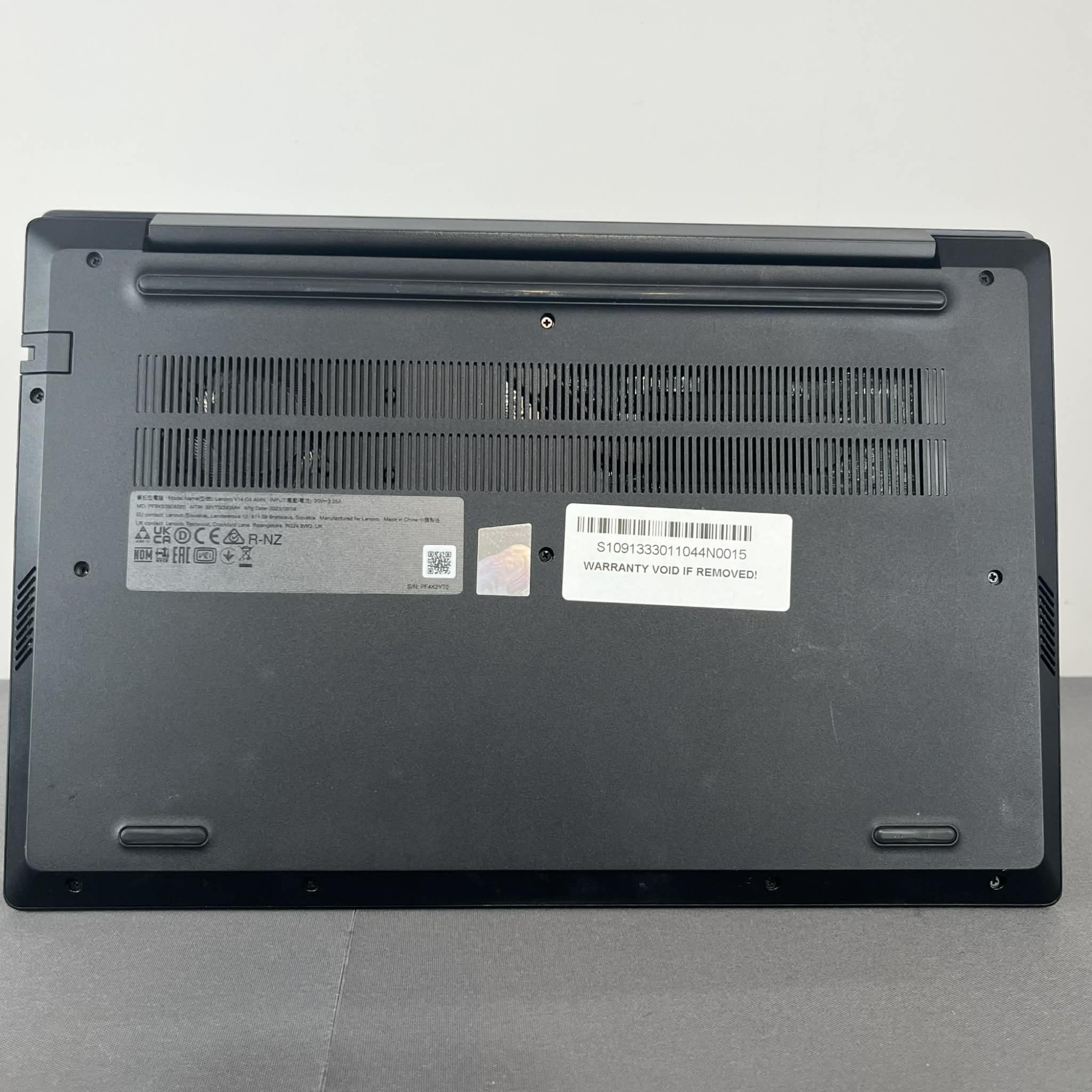 Lenovo V14 G4 AMN