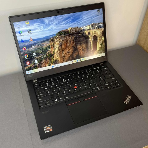 Lenovo ThinkPad X13