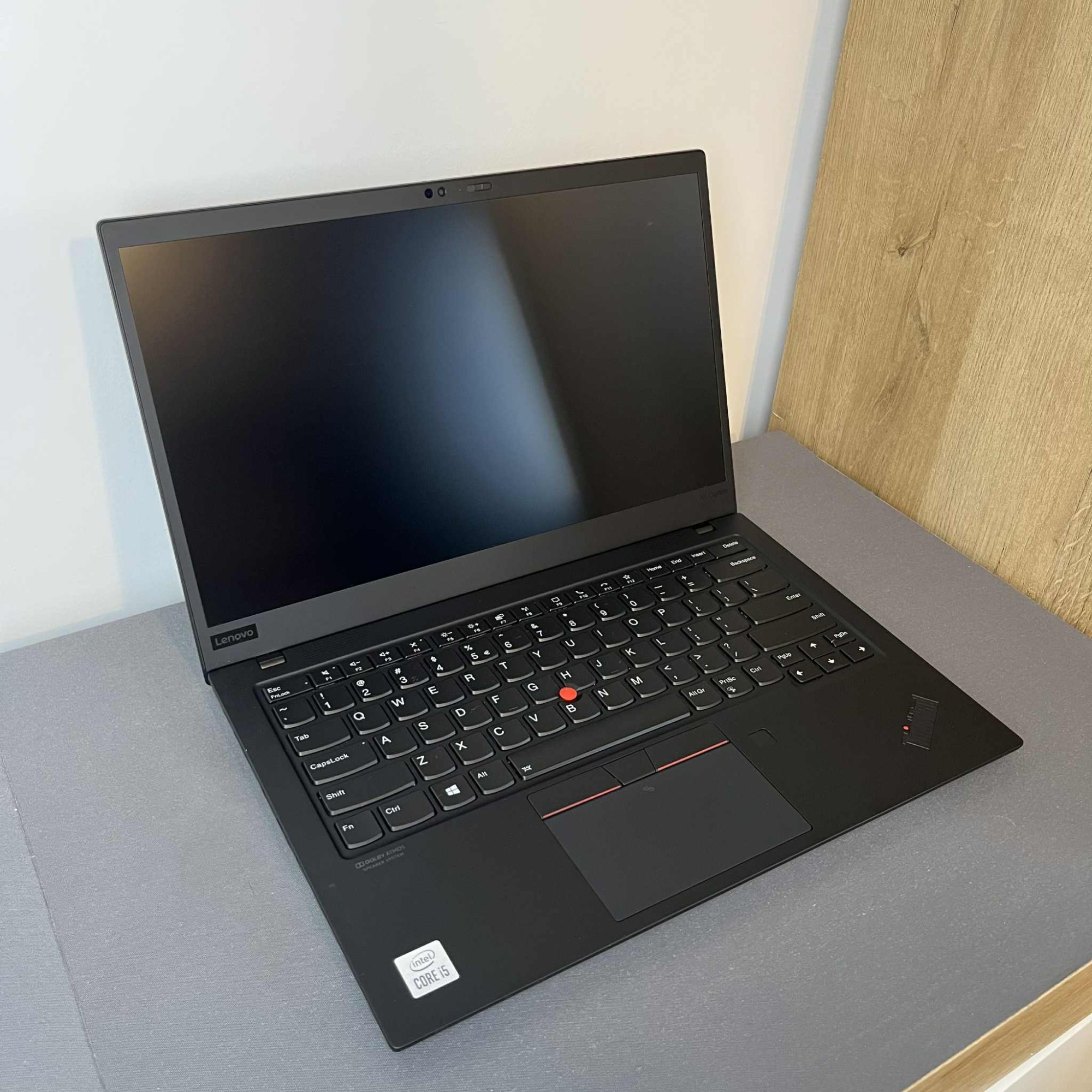 Lenovo X1 Carbon Gen 8