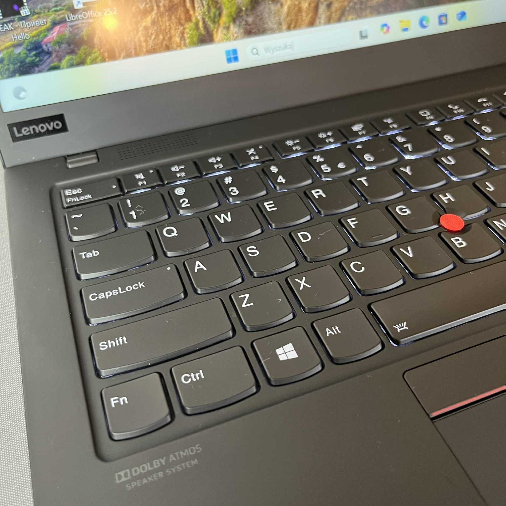Lenovo X1 Carbon Gen 8