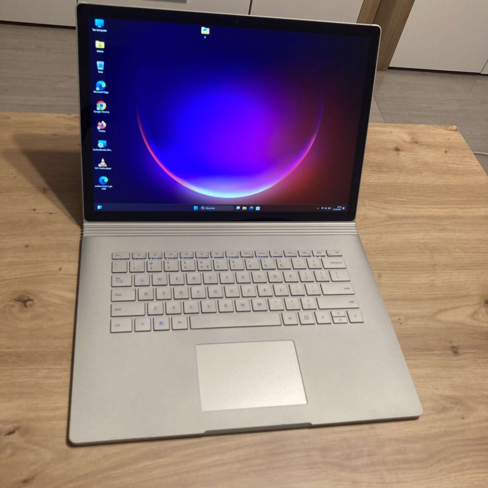 Surface Book 2 15"