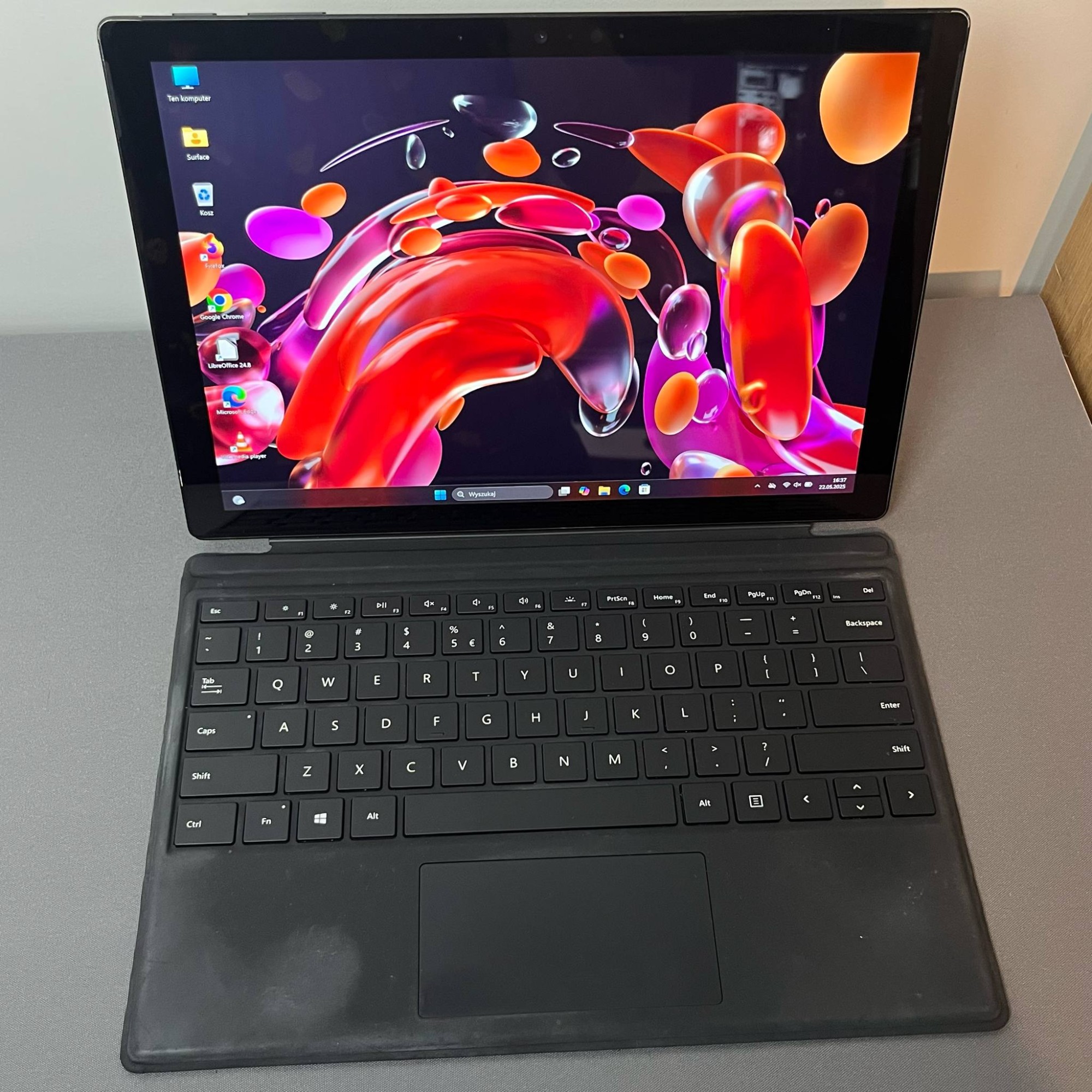 Microsoft Surface Pro 7+ Microsoft Surface Pro 7+