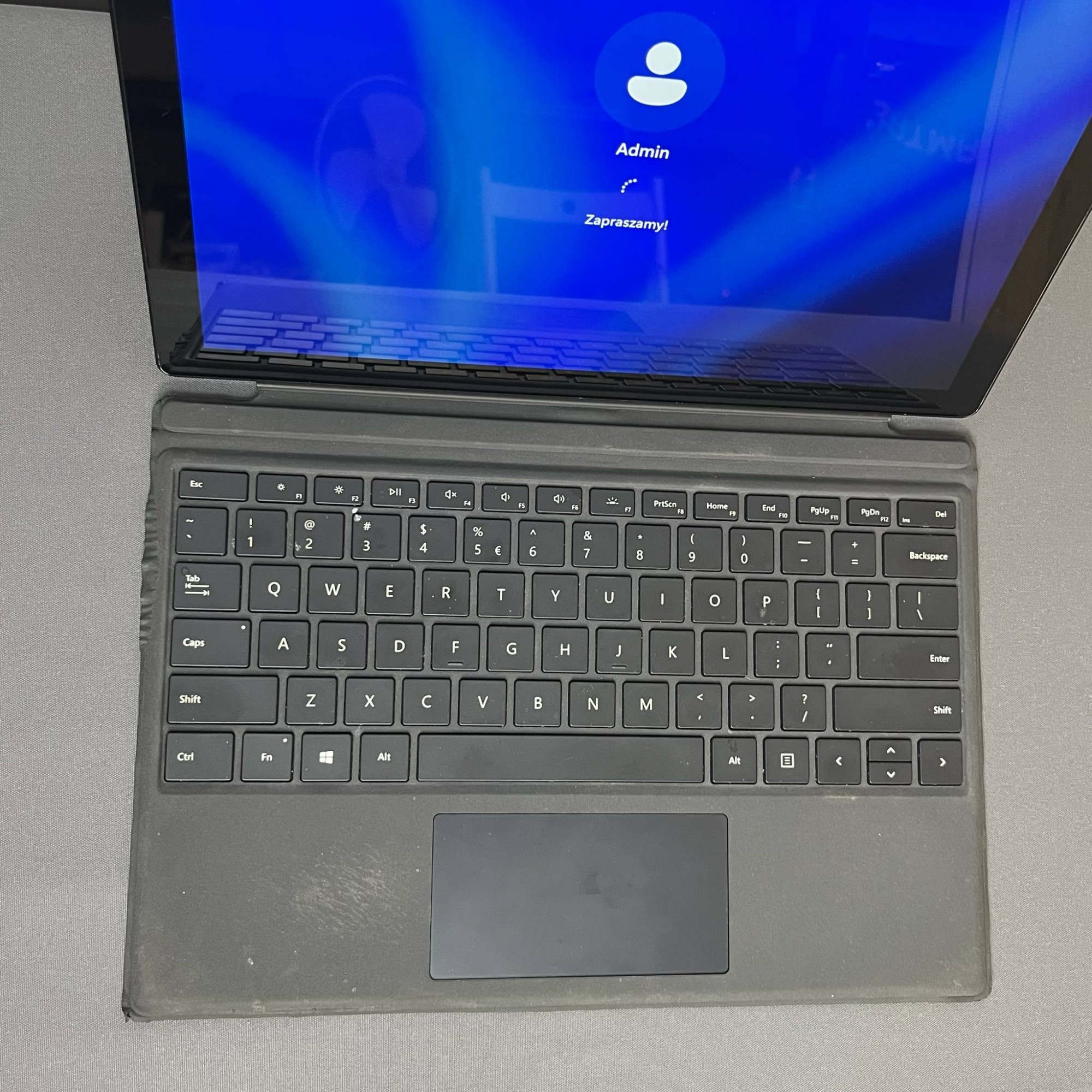 Microsoft Surface Pro 7 Microsoft Surface Pro 7