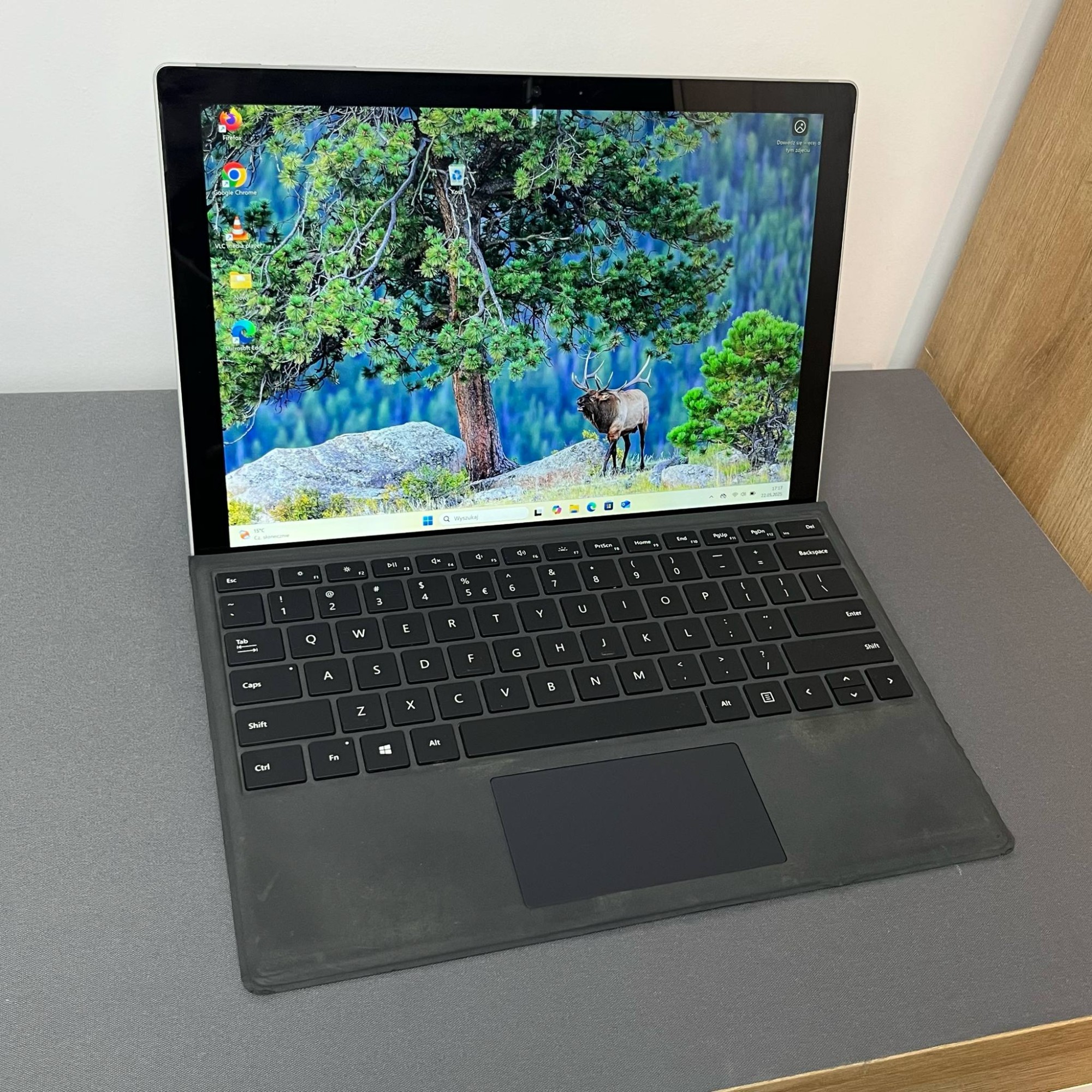 Microsoft Surface Pro 5 Microsoft Surface Pro 5