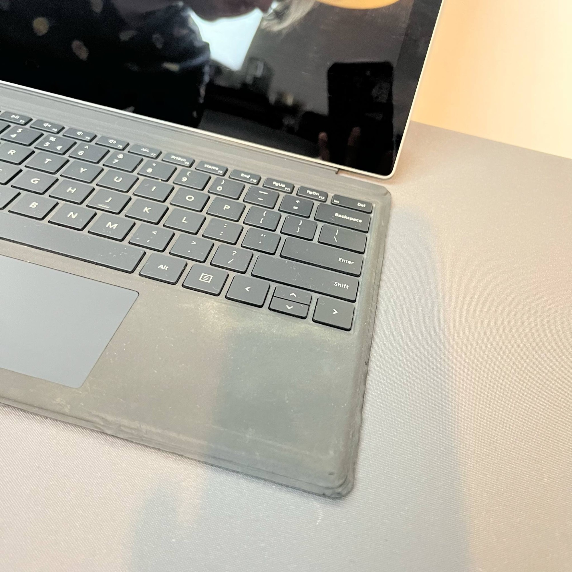 Microsoft Surface Pro 5 Microsoft Surface Pro 5