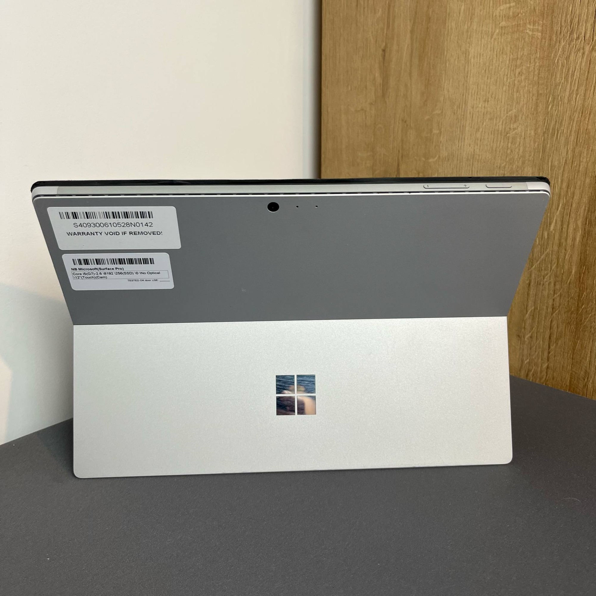 Microsoft Surface Pro 5 Microsoft Surface Pro 5