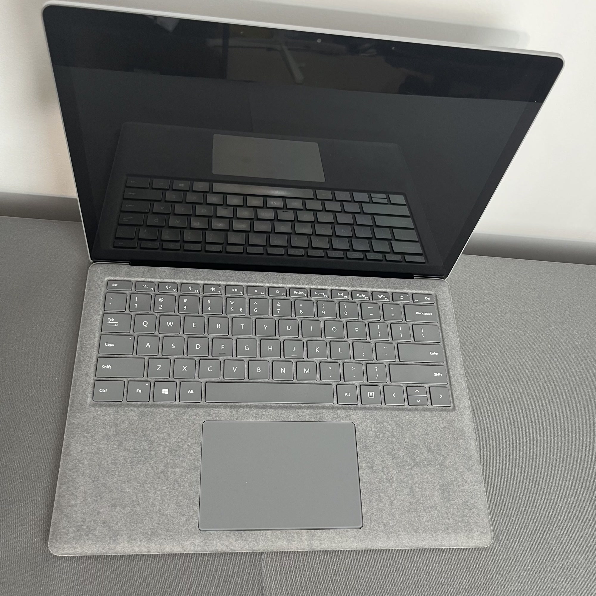 Surface Laptop 4 