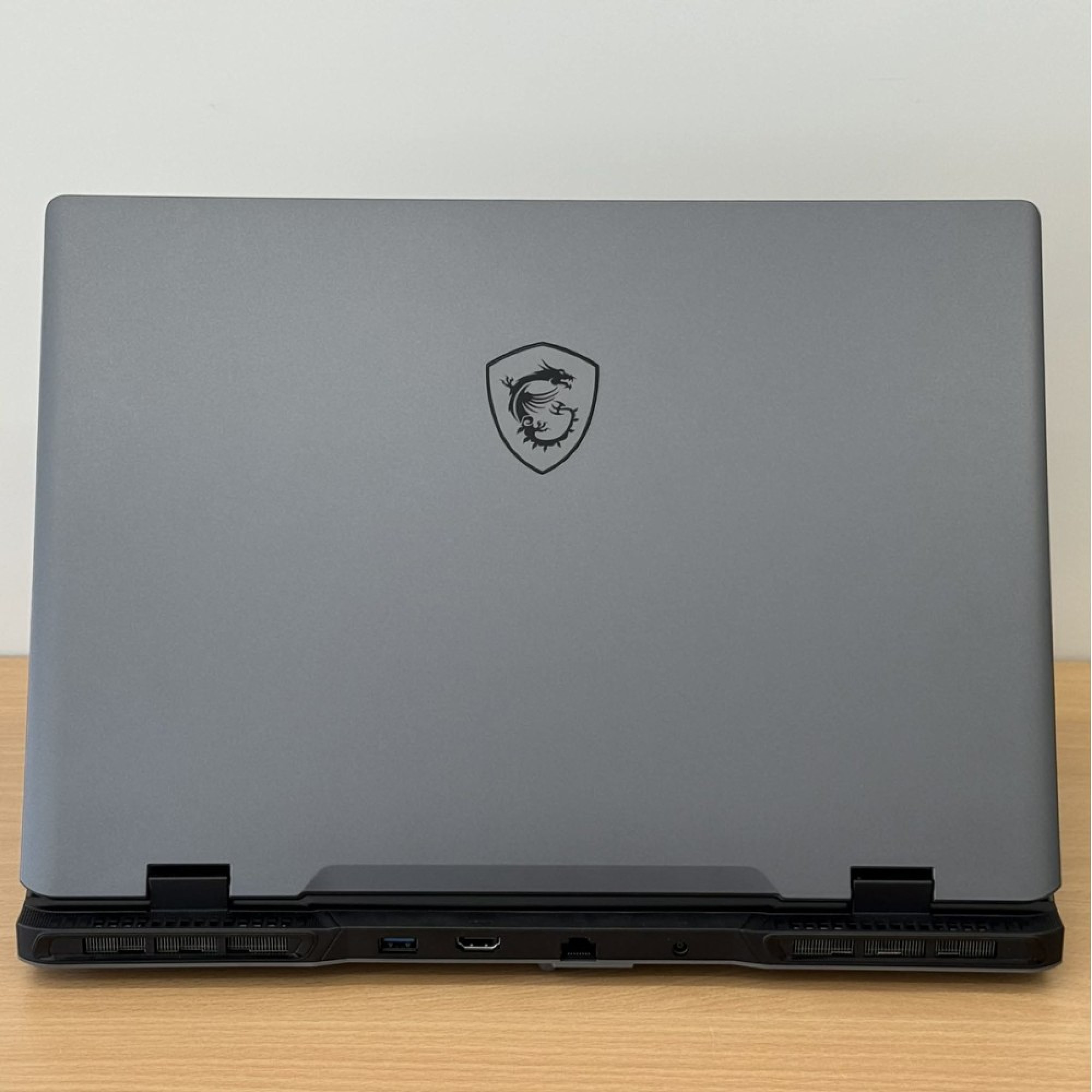 MSI Sword 16 HX B14VGKG