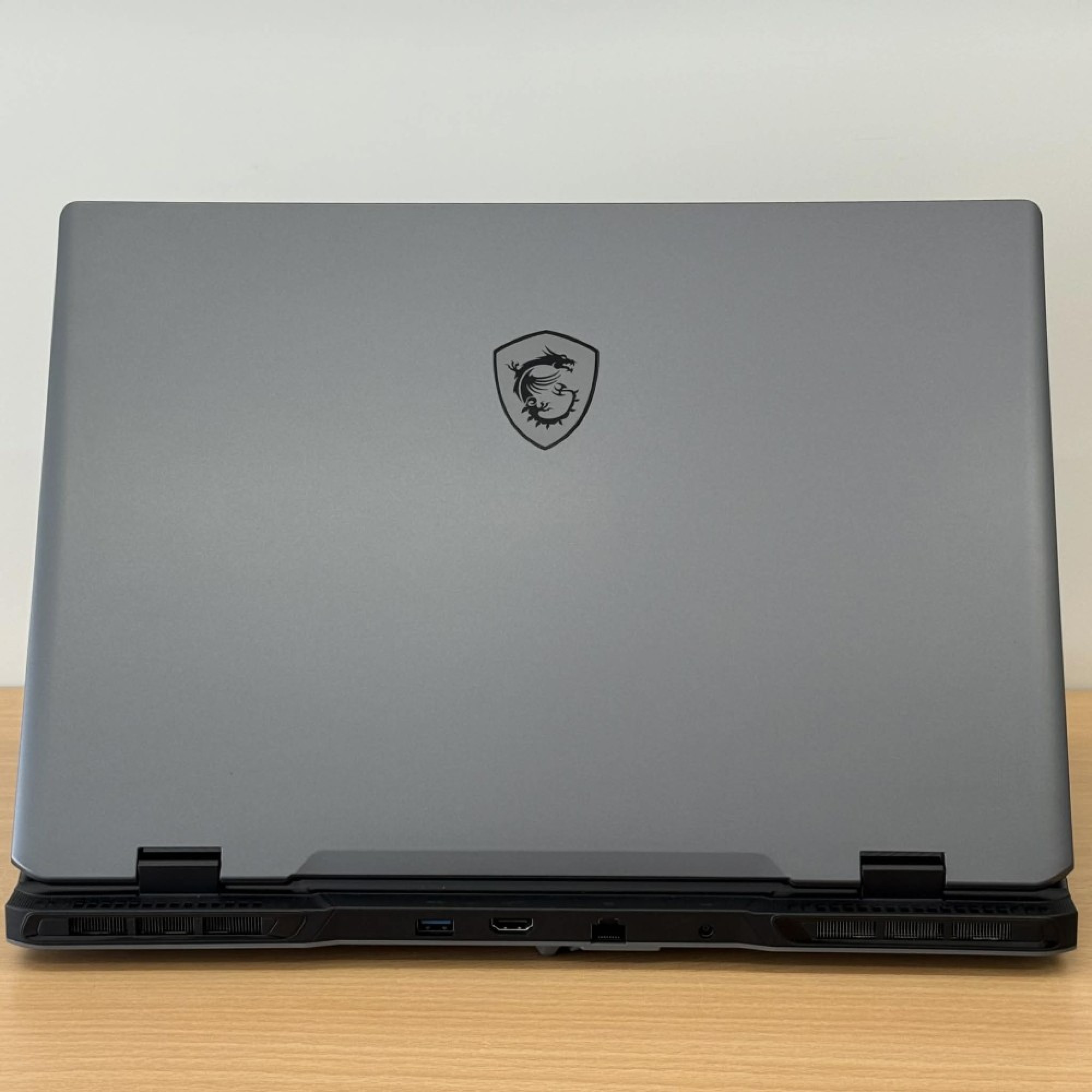 MSI Sword 17 HX B14VGKG